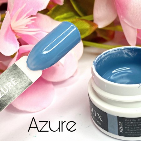 Gel nail art azzurro pastello - Azure